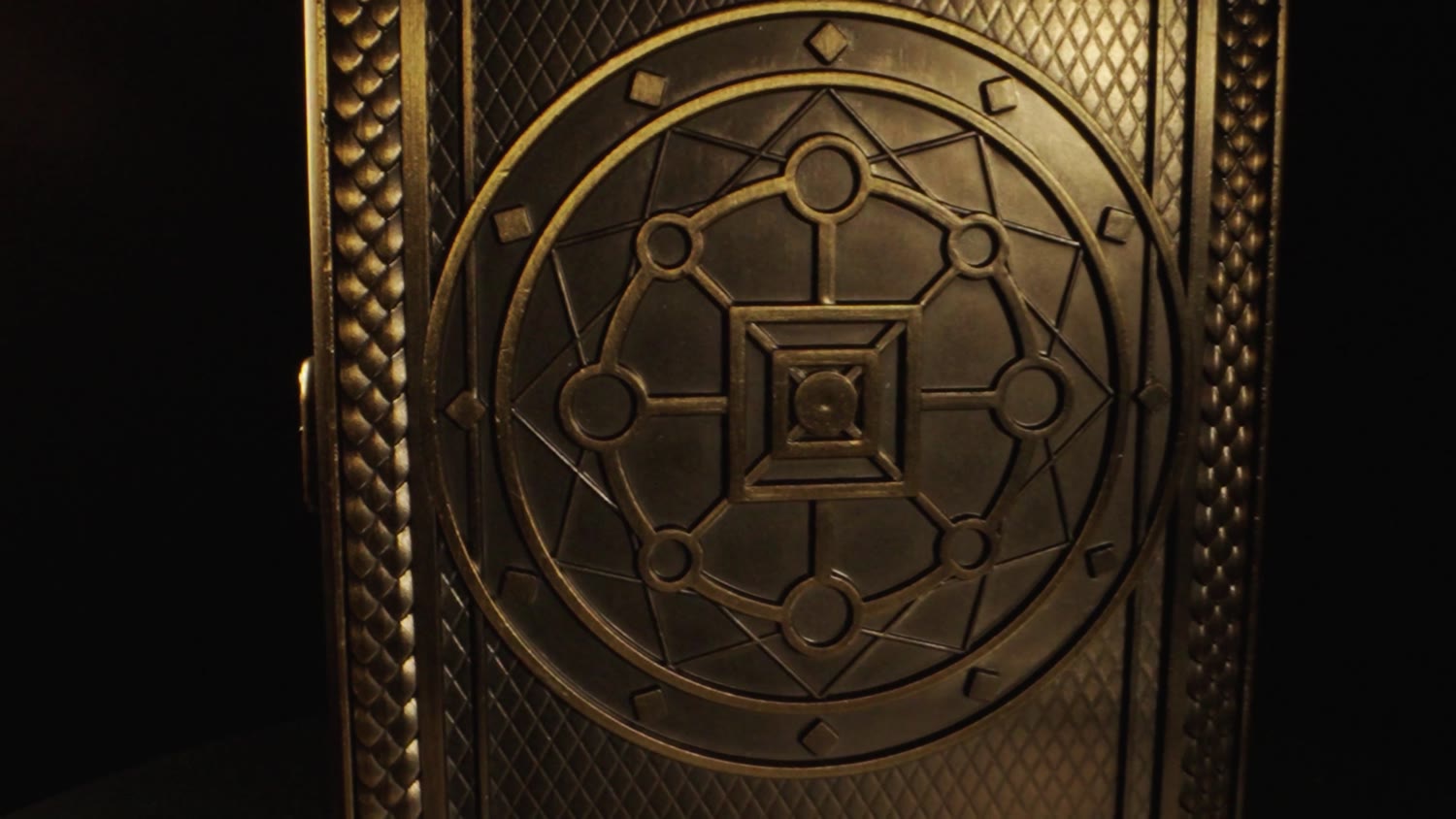 The sigil engraved on the back plate